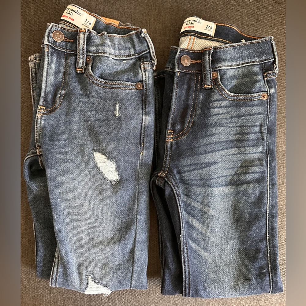 2 Pair - Abercrombie Boys Size  7/8 - Jeans  1 Skinny & 1 Straight